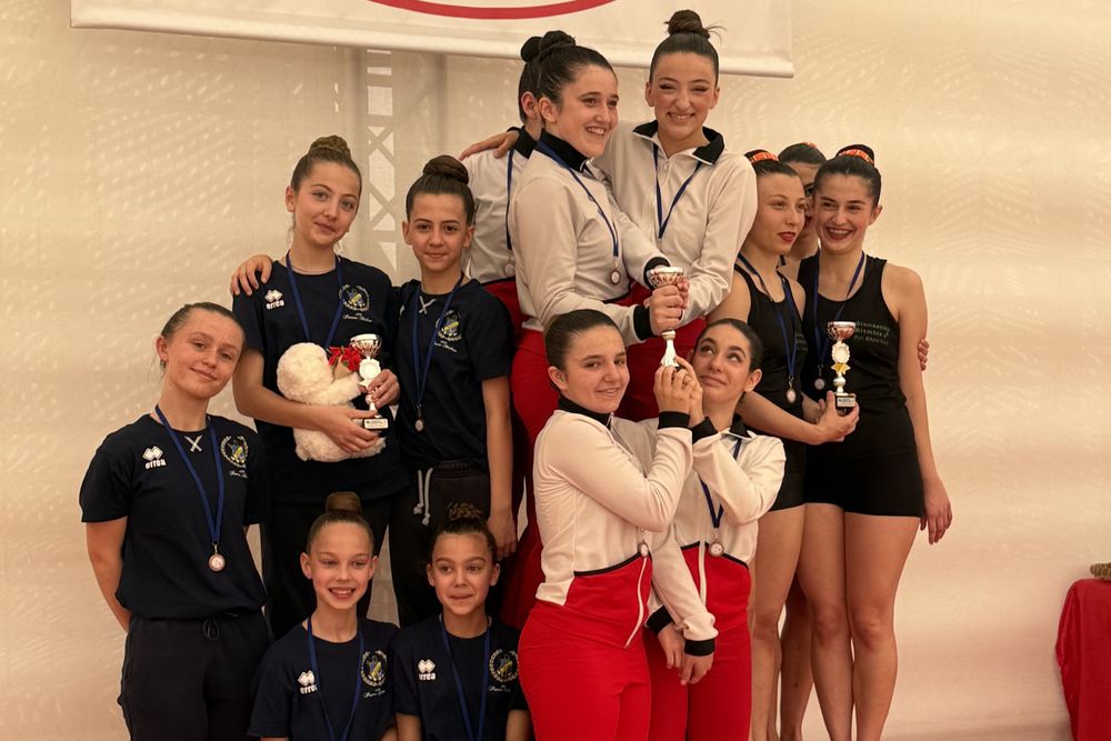 GINNASTICA RITMICA - Squadra Silver d'argento a Ravenna - Conquistato il Pass per le Finali Nazionali